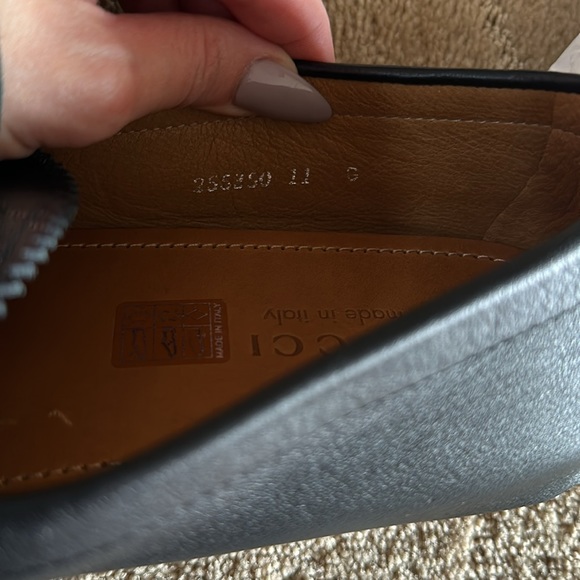 Men’s Gucci Loafers - Picture 5 of 5